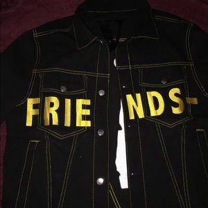 ✨Yellow Vlone jacket 🧥✨